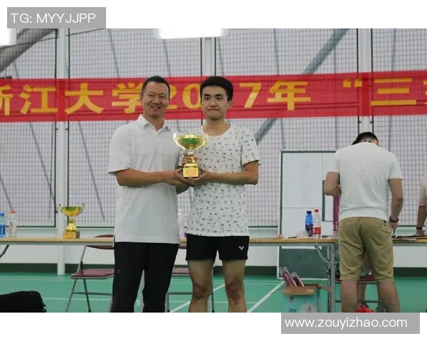 深圳羽毛球队与西安羽毛球队赛后复盘分析个人能力对比与表现总结 深圳羽毛球队与西安羽毛球队赛后复盘分析个人能力对比与表现总结