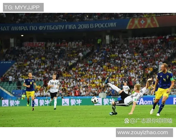 最近备受瞩目的足球明星们及其在赛场上的精彩表现与影响力分析 最近备受瞩目的足球明星们及其在赛场上的精彩表现与影响力分析